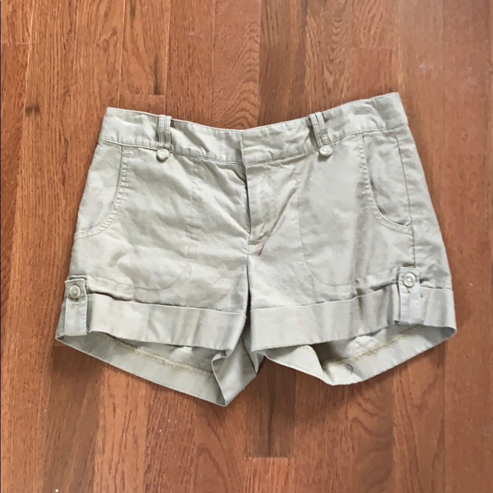 Khaki linen shorts